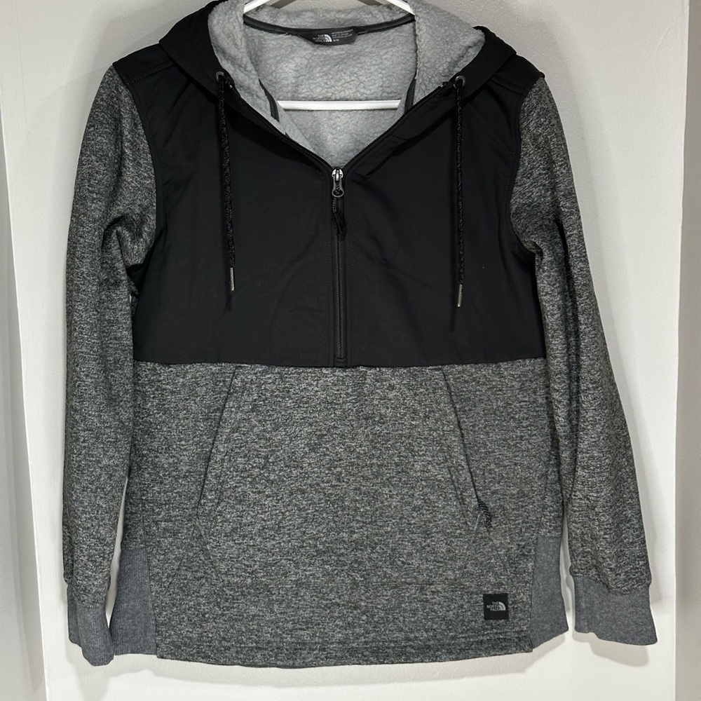 The North Face Quarter Zip Black and Gray Women's Jacket. Size M.